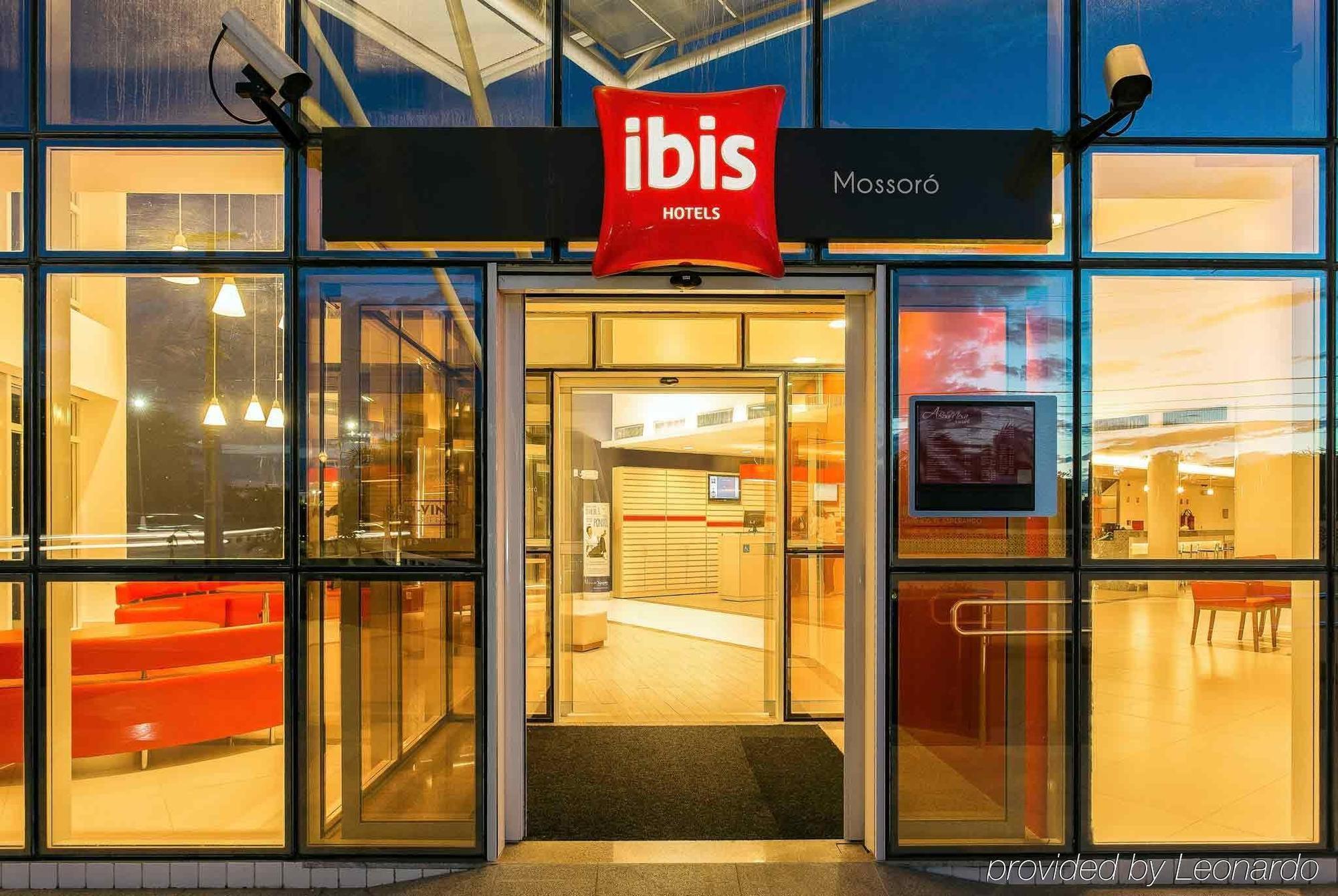 Отель Ibis Мосоро Экстерьер фото